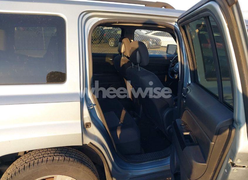 Photo 8 of 2013 Jeep Patriot LATITUDE (VIN 1C4NJRFB2DD279918)