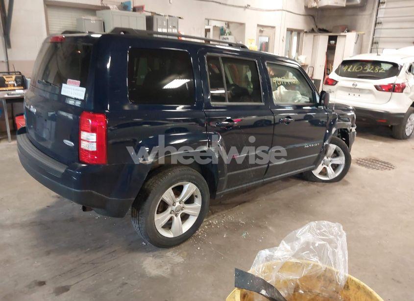 Photo 4 of 2014 Jeep Patriot LATITUDE (VIN 1C4NJRFB2ED693945)