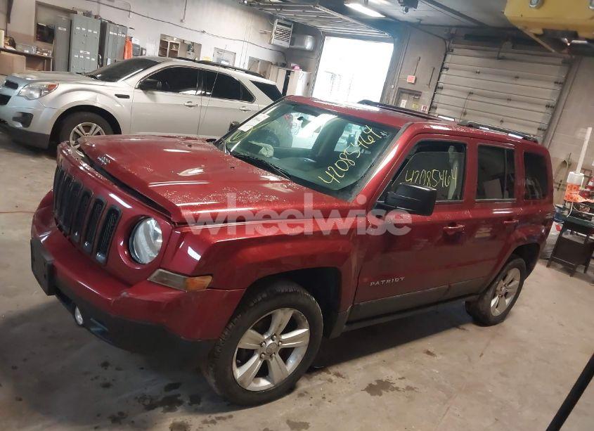 Photo 14 of 2014 Jeep Patriot LATITUDE (VIN 1C4NJRFB2ED884653)
