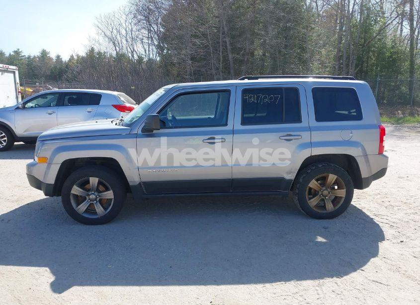 Photo 12 of 2015 Jeep Patriot HIGH ALTITUDE EDITION (VIN 1C4NJRFB2FD168448)
