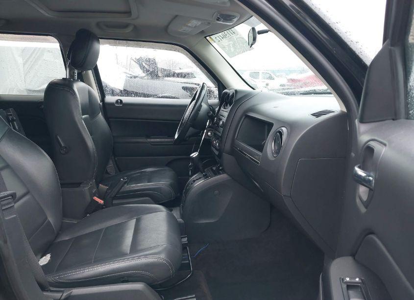 Photo 5 of 2015 Jeep Patriot HIGH ALTITUDE EDITION (VIN 1C4NJRFB2FD169096)