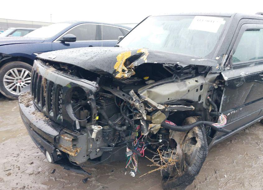 Photo 6 of 2015 Jeep Patriot HIGH ALTITUDE EDITION (VIN 1C4NJRFB2FD169096)