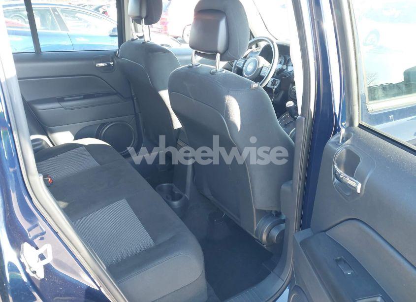Photo 8 of 2015 Jeep Patriot LATITUDE (VIN 1C4NJRFB2FD202727)