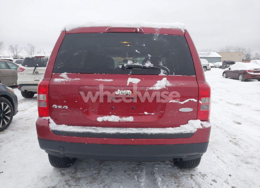 Photo 16 of 2016 Jeep Patriot LATITUDE (VIN 1C4NJRFB2GD522809)