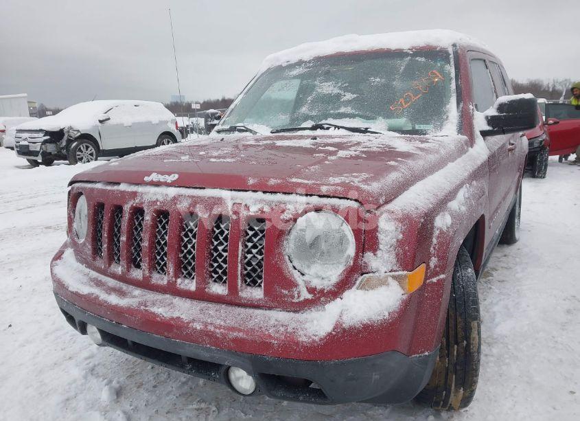 Photo 2 of 2016 Jeep Patriot LATITUDE (VIN 1C4NJRFB2GD522809)
