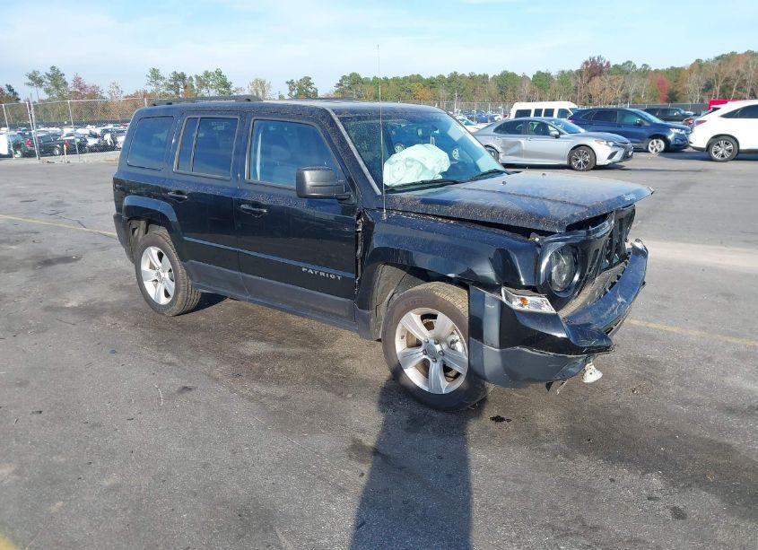 2016 Jeep Patriot LATITUDE (VIN 1C4NJRFB2GD580693) main photo