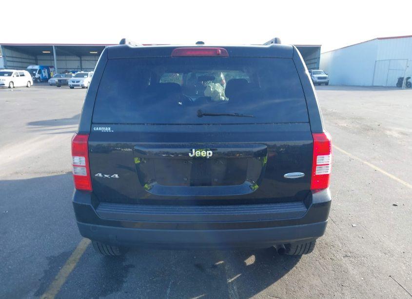 Photo 16 of 2016 Jeep Patriot LATITUDE (VIN 1C4NJRFB2GD580693)