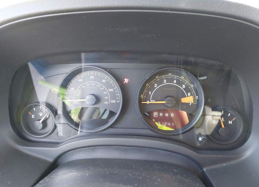 Photo 7 of 2016 Jeep Patriot LATITUDE (VIN 1C4NJRFB2GD580693)