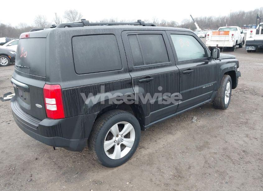 Photo 4 of 2016 Jeep Patriot LATITUDE (VIN 1C4NJRFB2GD776262)
