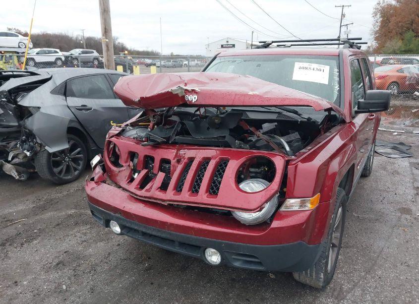 Photo 2 of 2017 Jeep Patriot LATITUDE 4X4 (VIN 1C4NJRFB2HD159431)