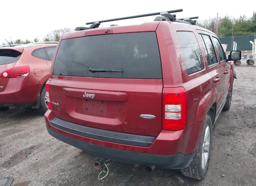 Photo 4 of 2017 Jeep Patriot LATITUDE 4X4 (VIN 1C4NJRFB2HD159431)