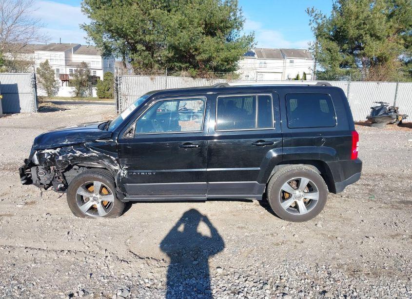 Photo 11 of 2017 Jeep Patriot HIGH ALTITUDE 4X4 (VIN 1C4NJRFB2HD165035)