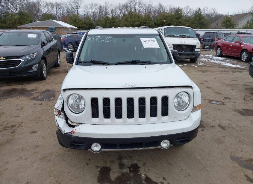 Photo 12 of 2017 Jeep Patriot HIGH ALTITUDE 4X4 (VIN 1C4NJRFB2HD206330)