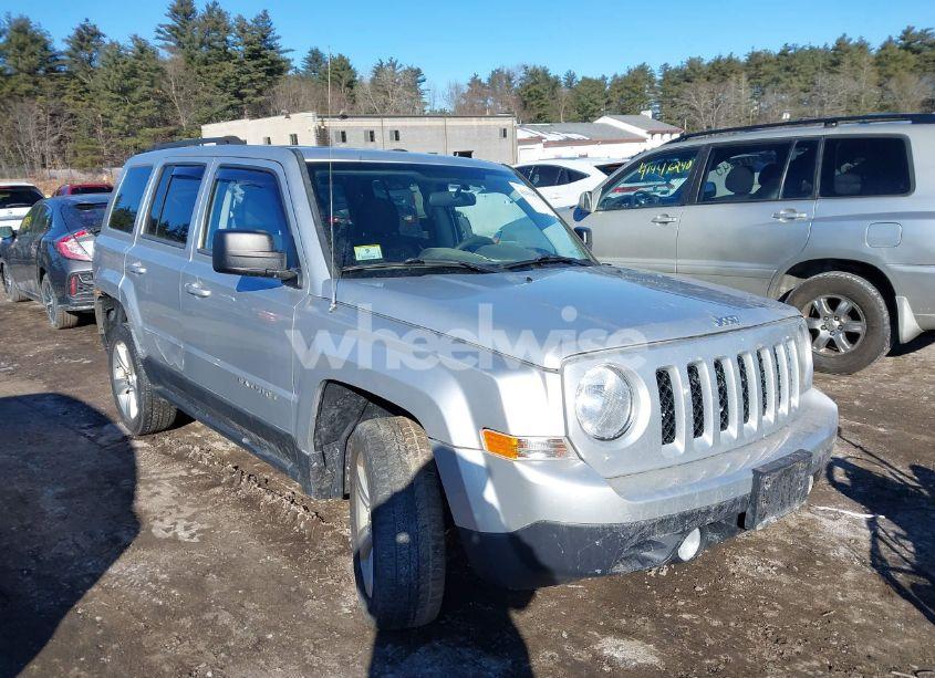 2012 Jeep Patriot LATITUDE (VIN 1C4NJRFB3CD570099) main photo