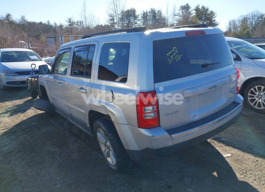 Photo 3 of 2012 Jeep Patriot LATITUDE (VIN 1C4NJRFB3CD570099)