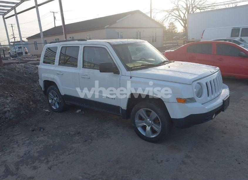 2012 Jeep Patriot LATITUDE (VIN 1C4NJRFB3CD574086) main photo