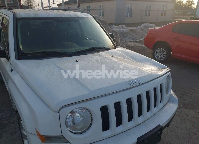 Photo 6 of 2012 Jeep Patriot LATITUDE (VIN 1C4NJRFB3CD574086)