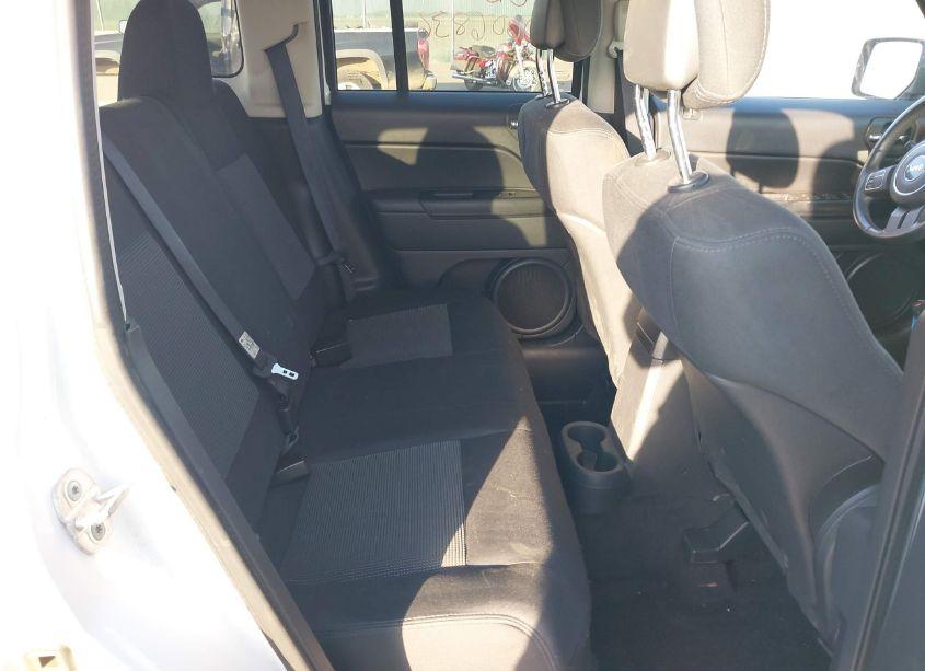 Photo 8 of 2012 Jeep Patriot LATITUDE (VIN 1C4NJRFB3CD630110)