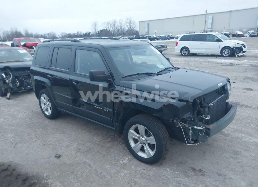 2013 Jeep Patriot LATITUDE (VIN 1C4NJRFB3DD174188) main photo