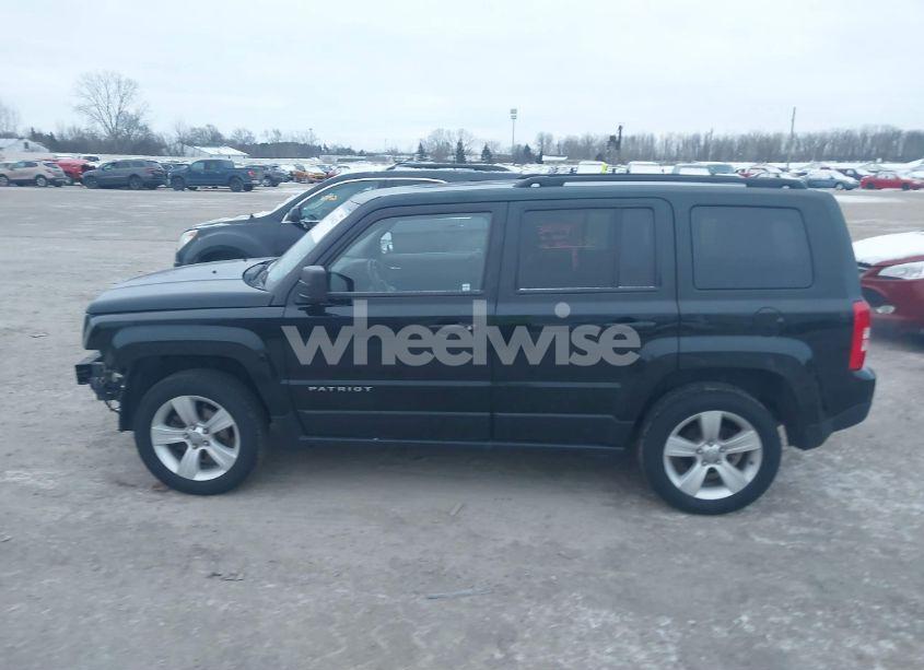 Photo 14 of 2013 Jeep Patriot LATITUDE (VIN 1C4NJRFB3DD174188)