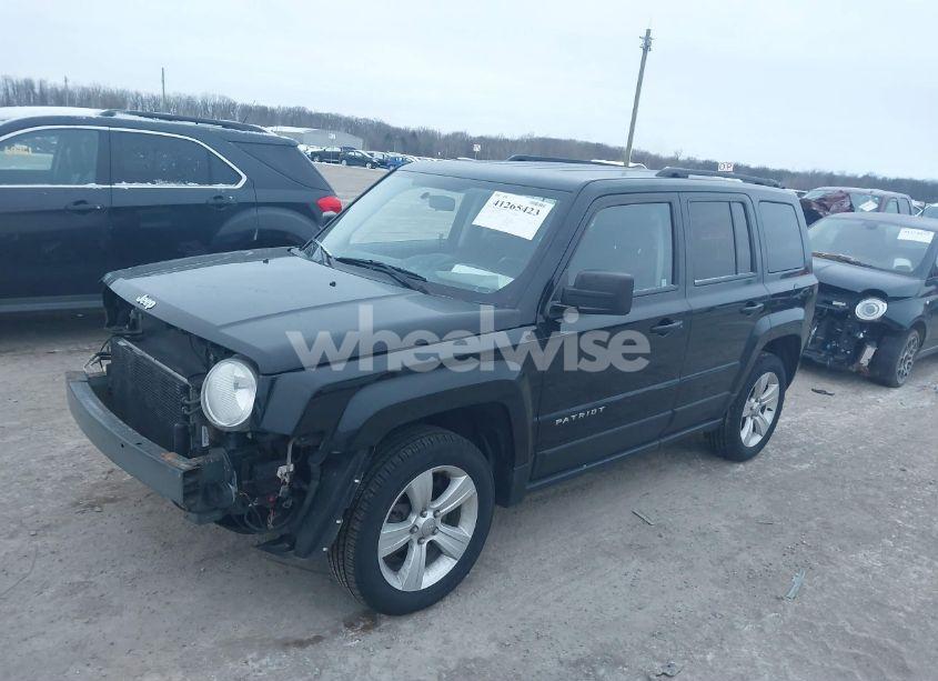 Photo 2 of 2013 Jeep Patriot LATITUDE (VIN 1C4NJRFB3DD174188)