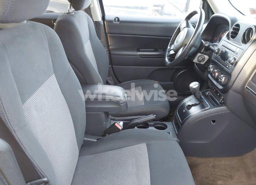 Photo 5 of 2013 Jeep Patriot LATITUDE (VIN 1C4NJRFB3DD180718)