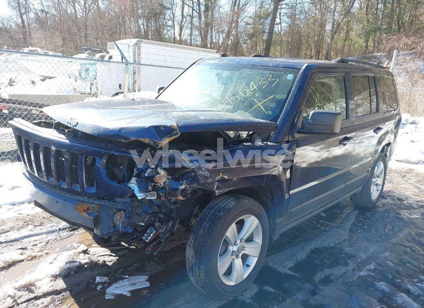 Photo 2 of 2013 Jeep Patriot LATITUDE (VIN 1C4NJRFB3DD279636)