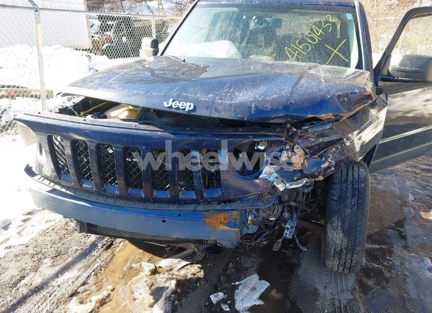 Photo 6 of 2013 Jeep Patriot LATITUDE (VIN 1C4NJRFB3DD279636)
