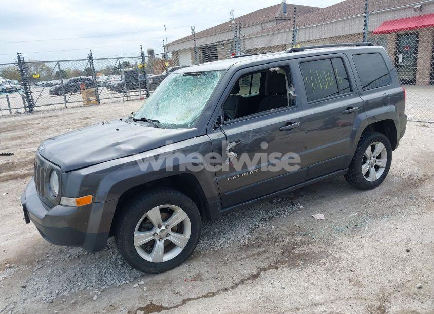 Photo 2 of 2014 Jeep Patriot LATITUDE (VIN 1C4NJRFB3ED731313)