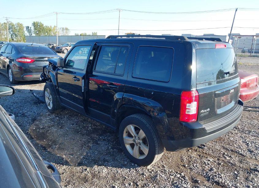 Photo 3 of 2015 Jeep Patriot LATITUDE (VIN 1C4NJRFB3FD239883)