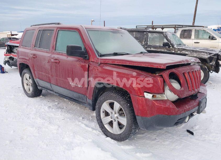2016 Jeep Patriot LATITUDE (VIN 1C4NJRFB3GD639444) main photo