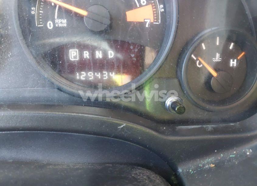 Photo 15 of 2016 Jeep Patriot LATITUDE (VIN 1C4NJRFB3GD767635)