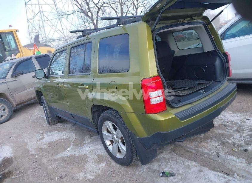 Photo 3 of 2012 Jeep Patriot LATITUDE (VIN 1C4NJRFB4CD555076)