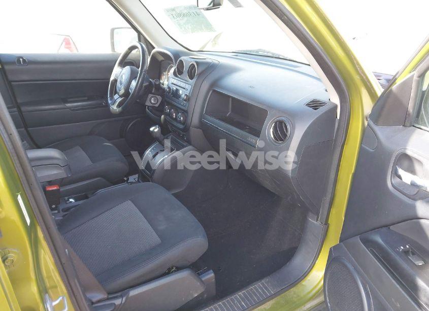 Photo 5 of 2012 Jeep Patriot LATITUDE (VIN 1C4NJRFB4CD555076)