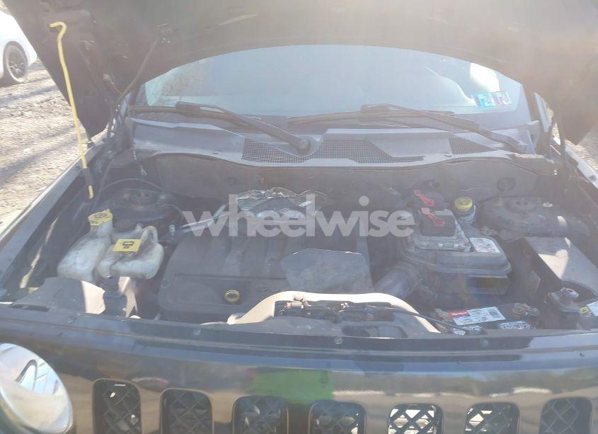 Photo 10 of 2012 Jeep Patriot LATITUDE (VIN 1C4NJRFB4CD686038)