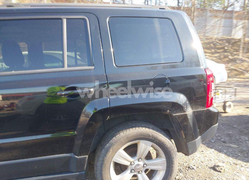 Photo 13 of 2012 Jeep Patriot LATITUDE (VIN 1C4NJRFB4CD686038)