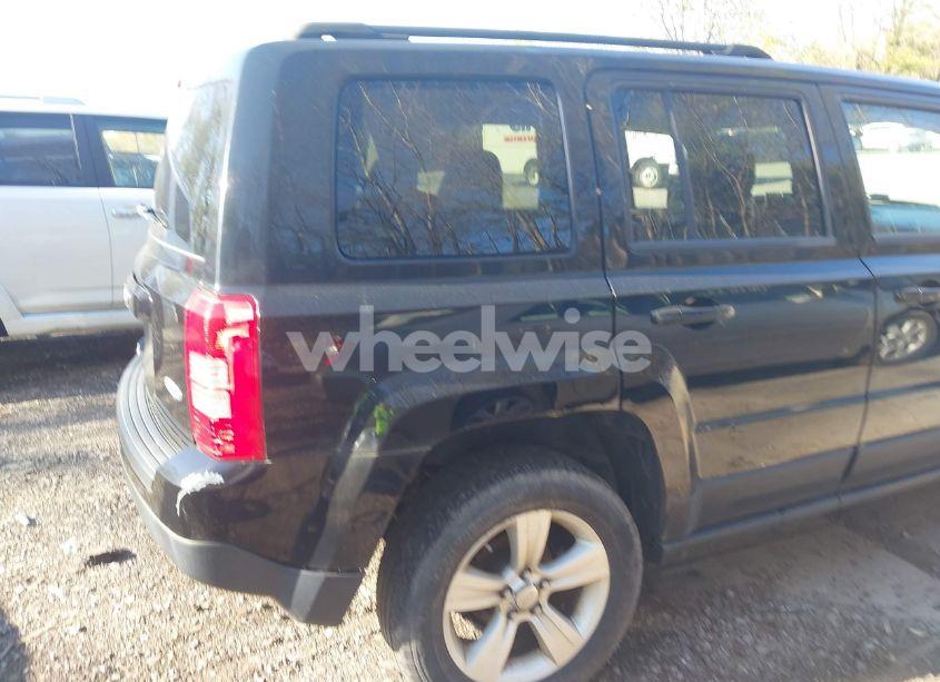 Photo 15 of 2012 Jeep Patriot LATITUDE (VIN 1C4NJRFB4CD686038)