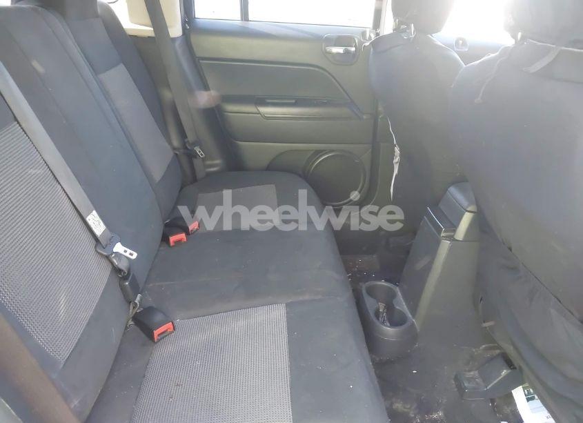 Photo 8 of 2012 Jeep Patriot LATITUDE (VIN 1C4NJRFB4CD686038)
