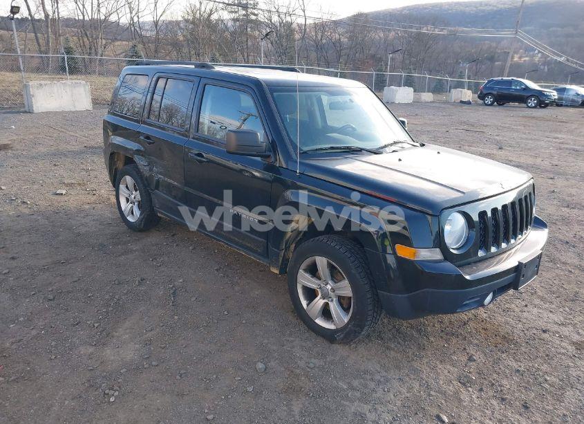 2013 Jeep Patriot LATITUDE (VIN 1C4NJRFB4DD174040) main photo