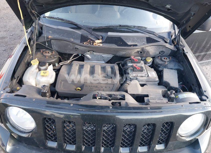 Photo 10 of 2013 Jeep Patriot LATITUDE (VIN 1C4NJRFB4DD174040)