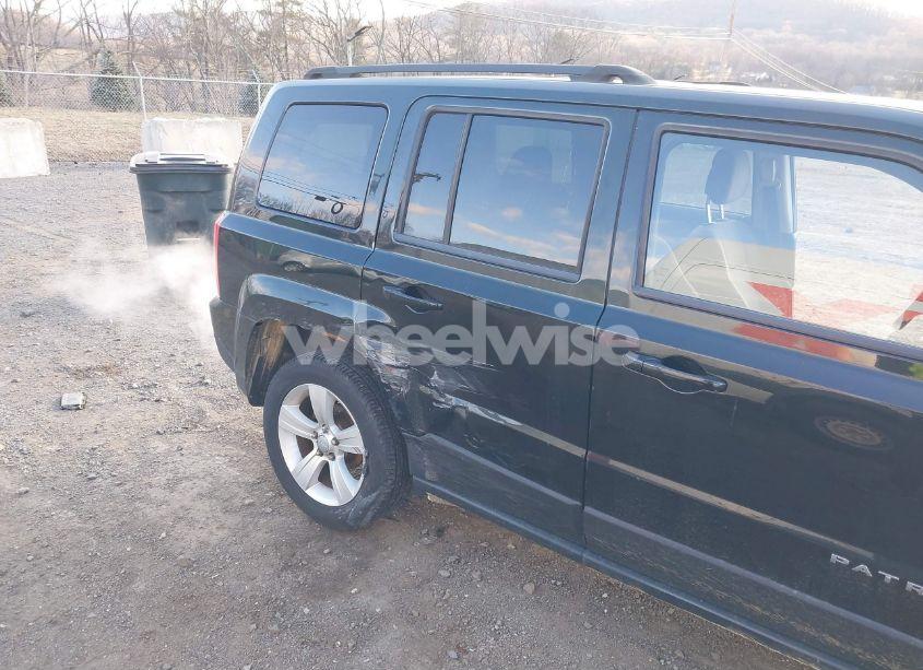 Photo 6 of 2013 Jeep Patriot LATITUDE (VIN 1C4NJRFB4DD174040)