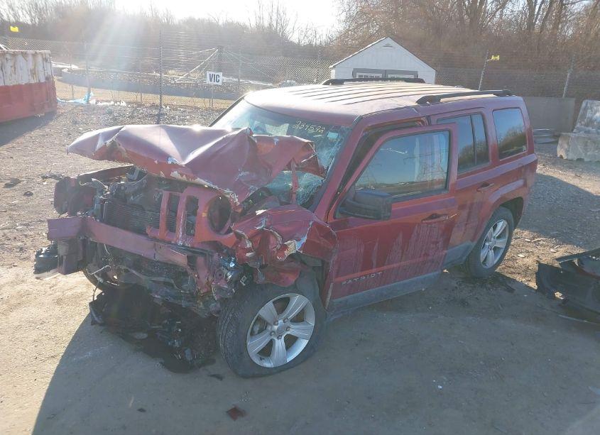 Photo 14 of 2013 Jeep Patriot (VIN 1C4NJRFB4DD234592)