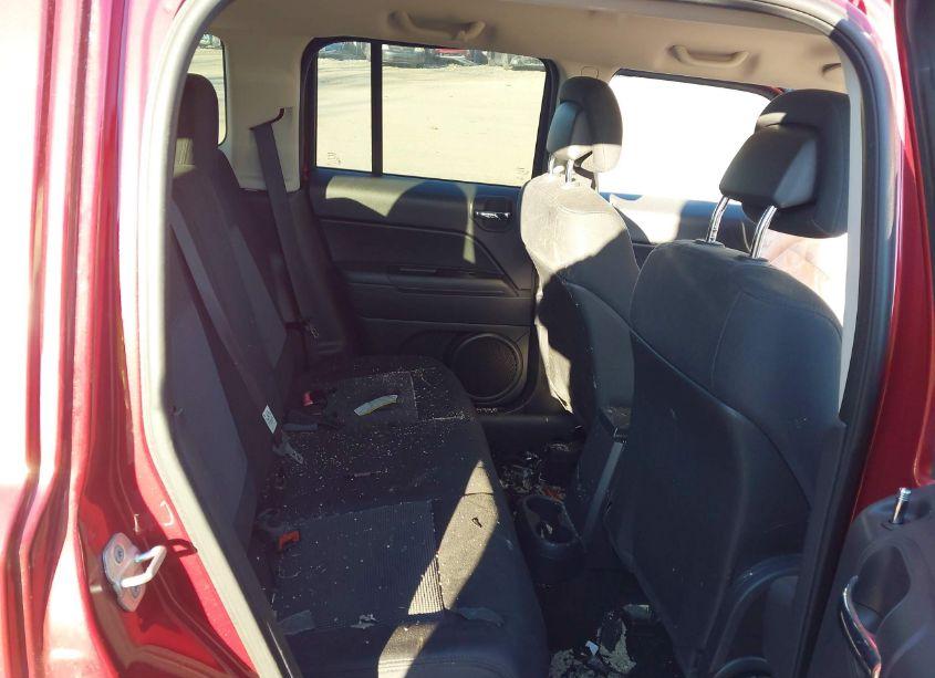 Photo 8 of 2013 Jeep Patriot (VIN 1C4NJRFB4DD234592)