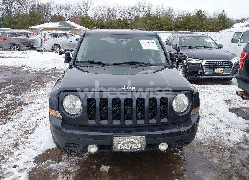 Photo 12 of 2014 Jeep Patriot LATITUDE (VIN 1C4NJRFB4ED616395)