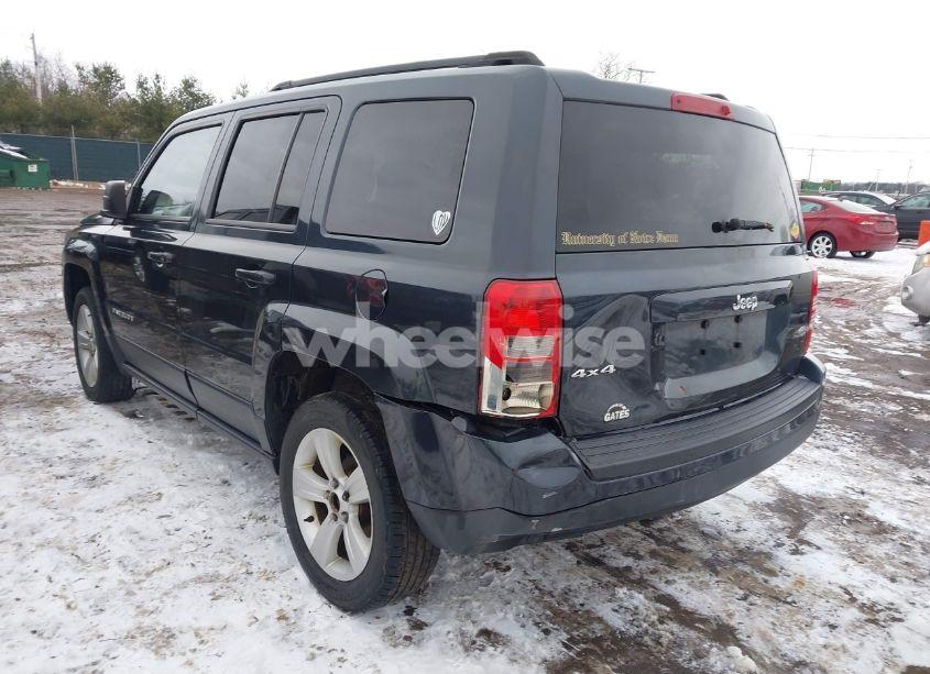 Photo 6 of 2014 Jeep Patriot LATITUDE (VIN 1C4NJRFB4ED616395)