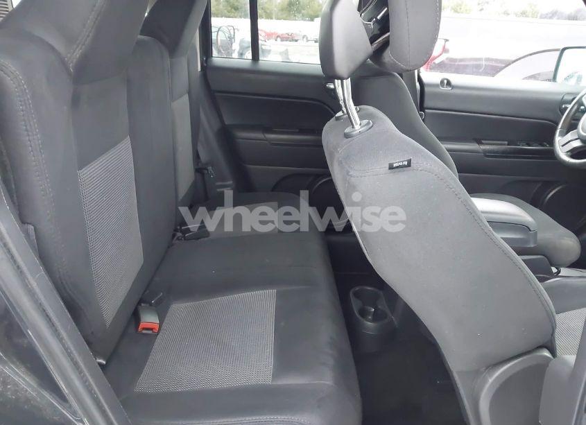 Photo 8 of 2014 Jeep Patriot LATITUDE (VIN 1C4NJRFB4ED616395)