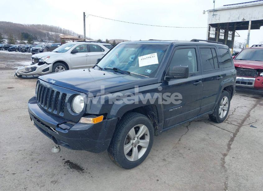 Photo 2 of 2014 Jeep Patriot LATITUDE (VIN 1C4NJRFB4ED761310)