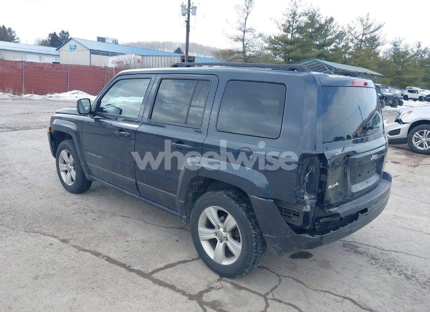 Photo 3 of 2014 Jeep Patriot LATITUDE (VIN 1C4NJRFB4ED761310)