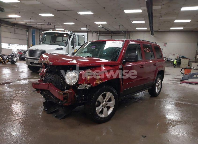 Photo 2 of 2014 Jeep Patriot LATITUDE (VIN 1C4NJRFB4ED884900)