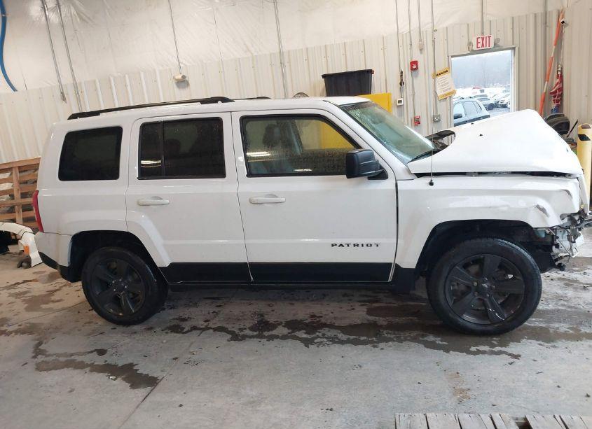 Photo 14 of 2015 Jeep Patriot HIGH ALTITUDE EDITION (VIN 1C4NJRFB4FD382809)